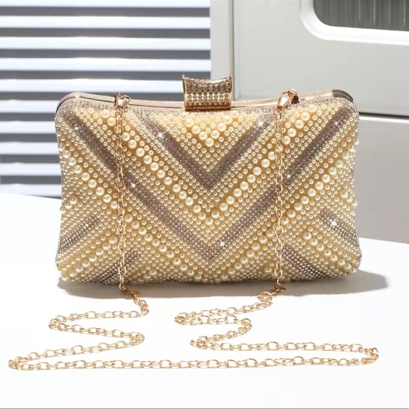 Handbags - Pearl Rhinestone Glitter Metal Chain Clutch, Elegent Textured Frame Purse